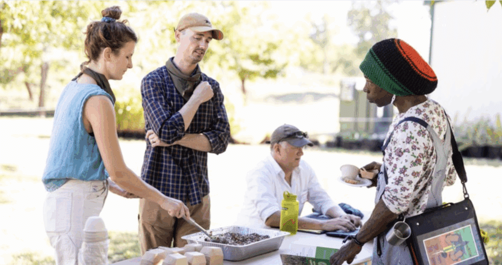 Staff researcher receives New Innovator in Food & Ag Award